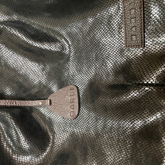 Marni Black leather snake skin Tote with strap - Picture 15 of 16